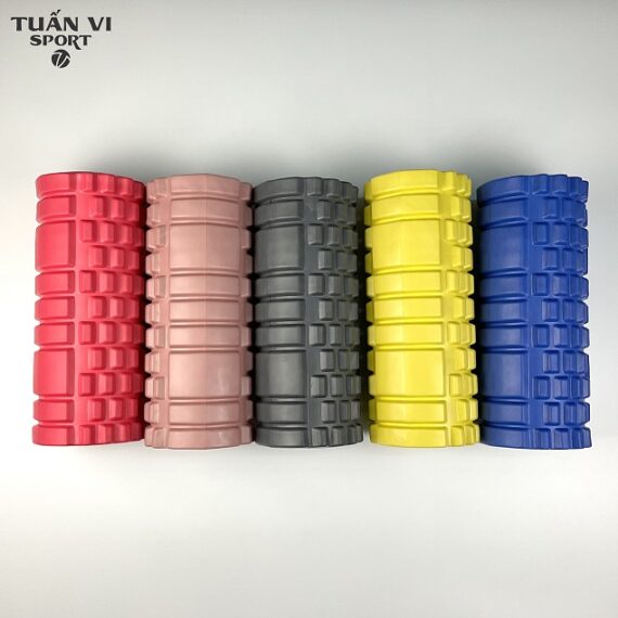 Con lăn massage Yoga gai 3D màu đen kích thước 33 × 14 cm