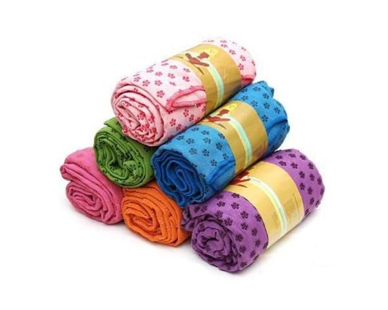 Khăn trải thảm Yoga Microfiber chống trượt 180 × 63 cm